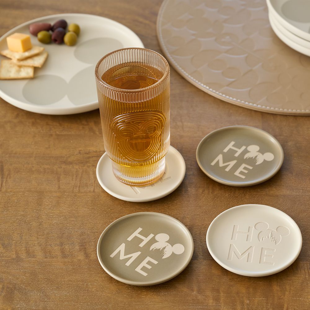 Disney Mickey Mouse Icon Placemat Set– Mickey Mouse Home Collection