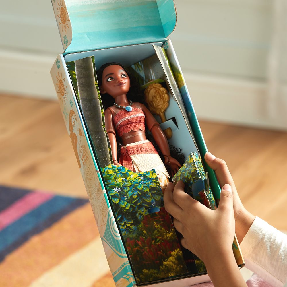 Disney Moana Classic Doll – 10 1/2''
