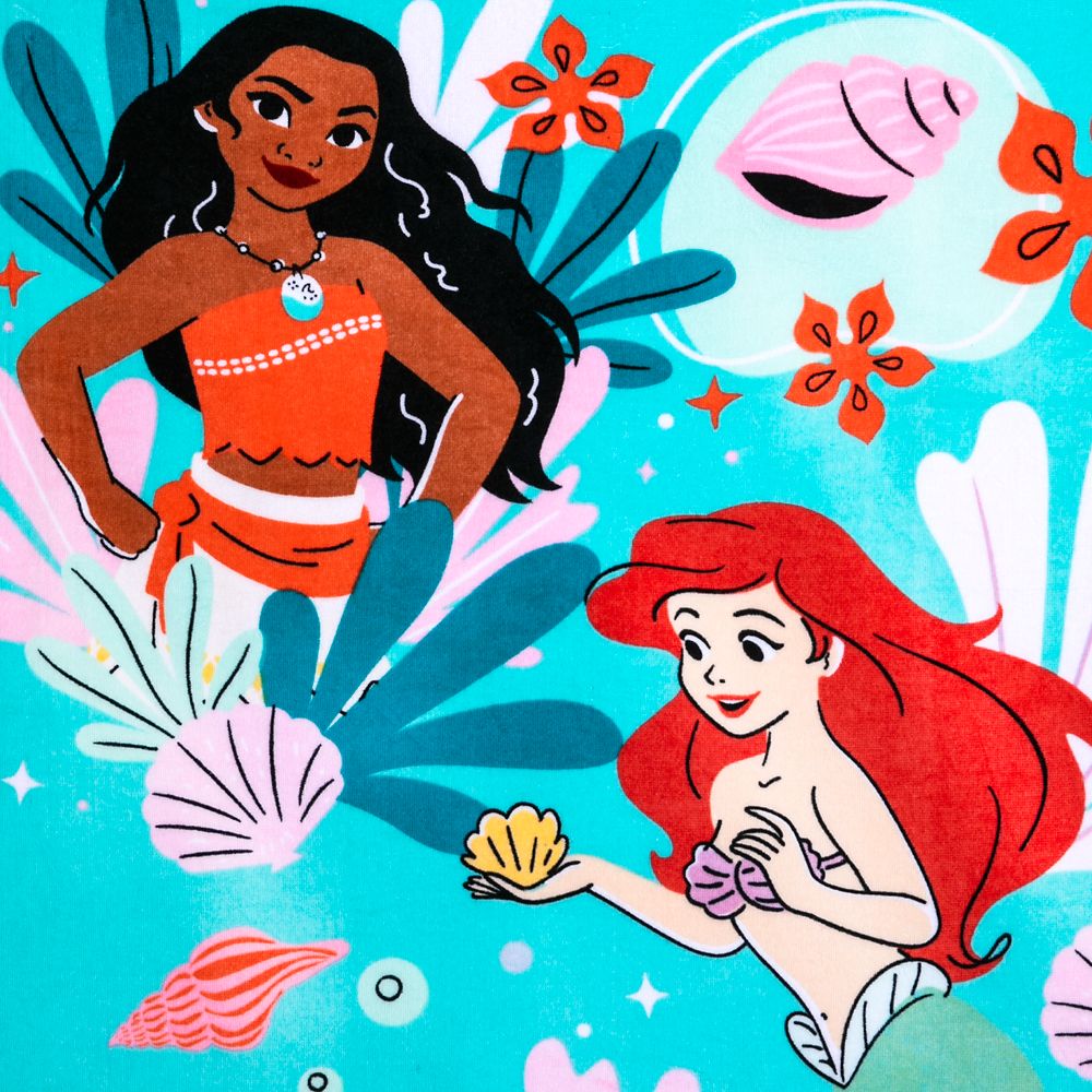  Disney Princess Beach Towel
