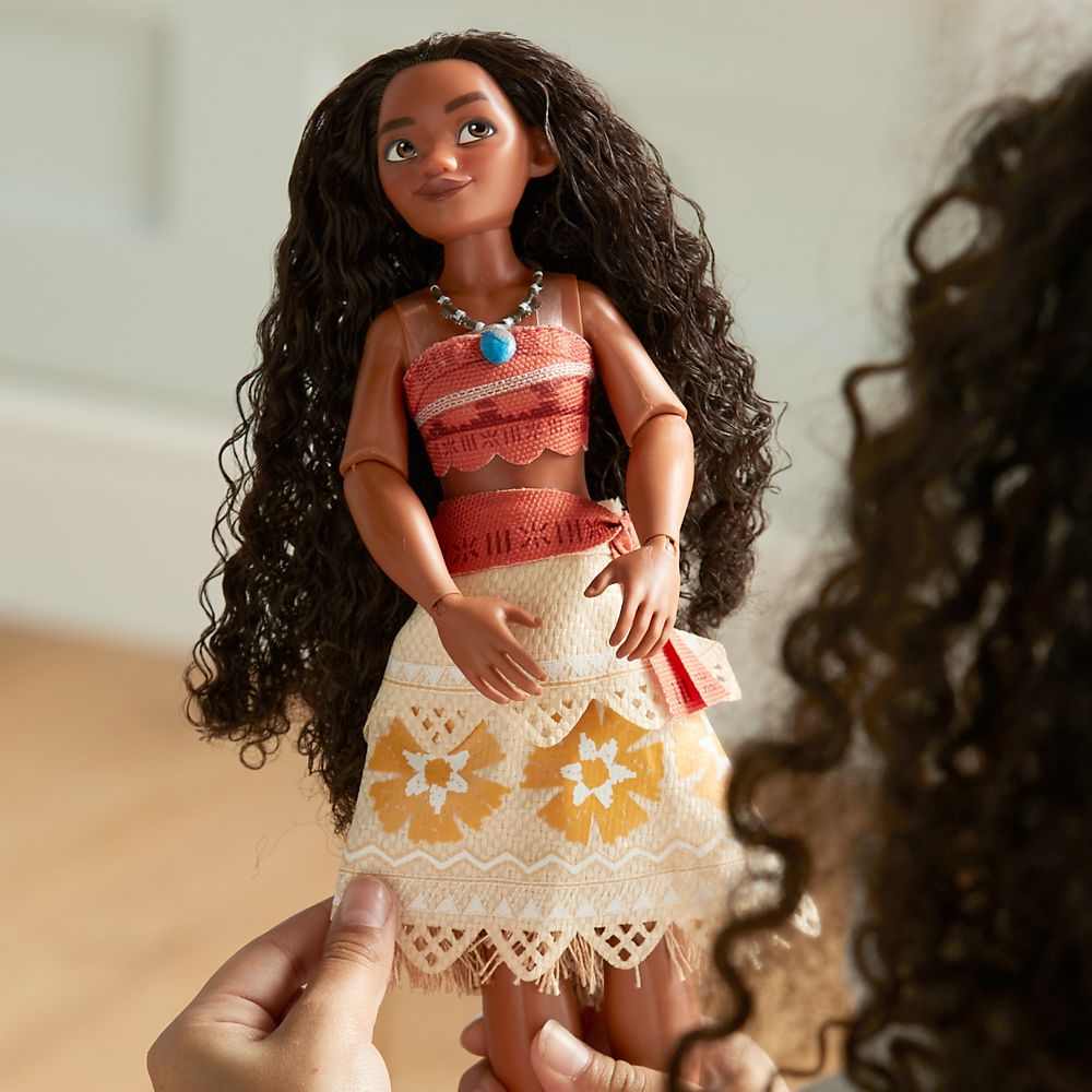 Disney Moana Classic Doll – 10 1/2''