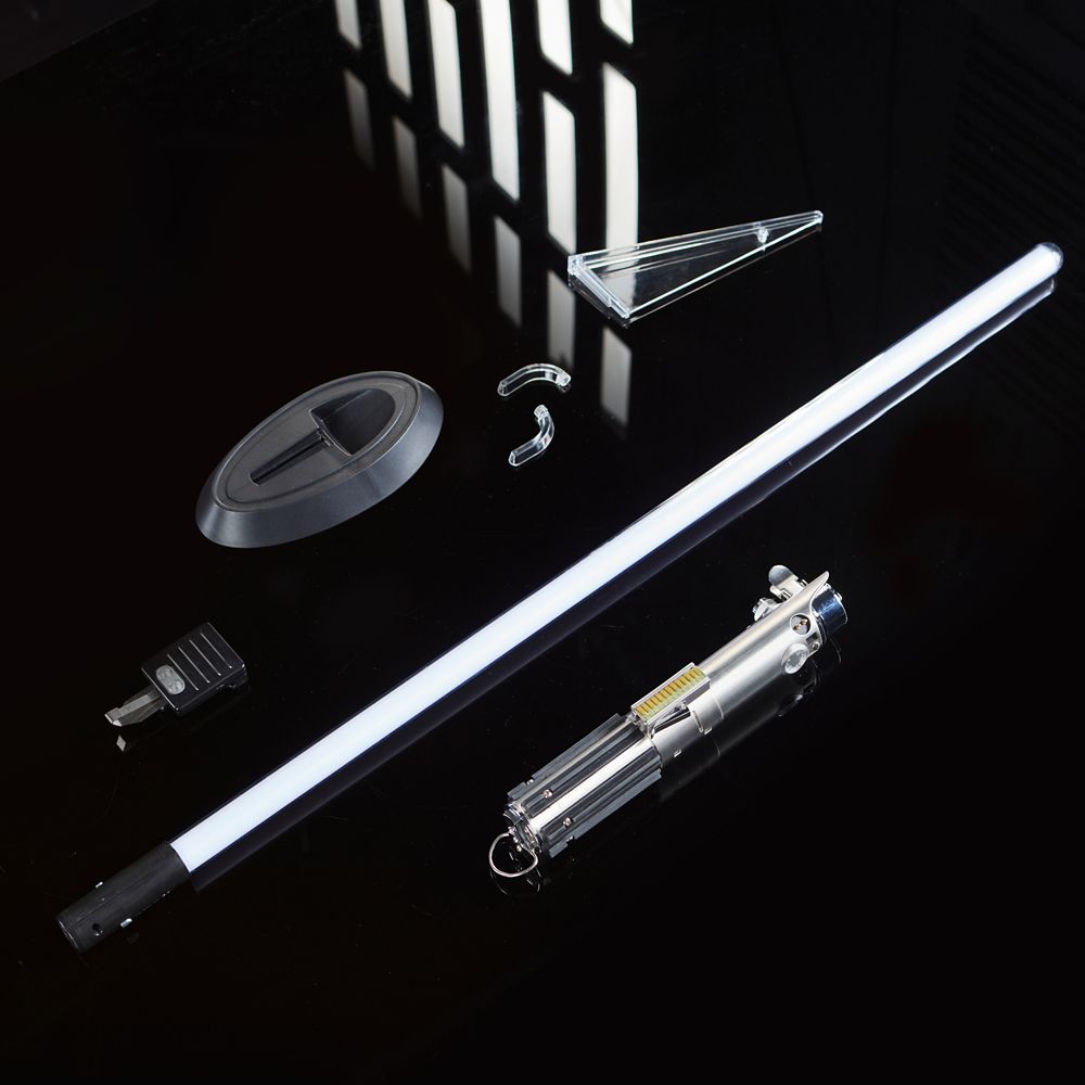 Disney Skywalker Legacy LIGHTSABER Collectible Set – Star Wars